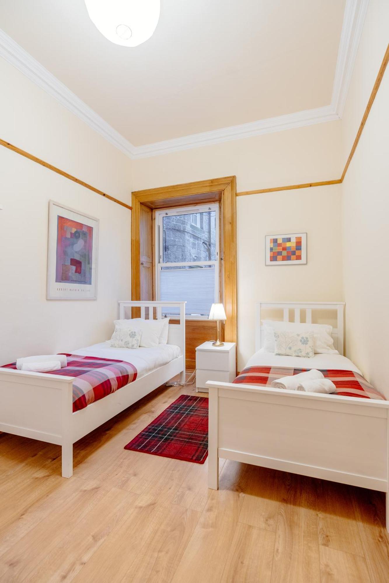 Beautiful Spacious Ground Floor Newington Flat Эдинбург Экстерьер фото